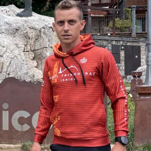 TRAIL TRINCHERAS 2025 - SUDADERA CAPUCHA ELASTICA